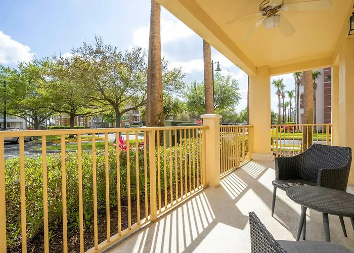 Wonderful Vacation Apartment With Balcony At Vista Cay Vc5025-103